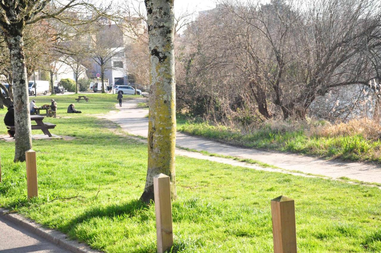 Appartement Grand Et Lumineux T2 A 2 Pas De La Riviere Erdre Et Proche Du Centre à Nantes Extérieur photo